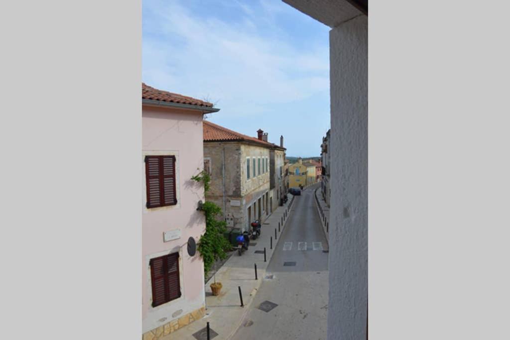 Old Town Apartment Popovic Vrsar Luaran gambar
