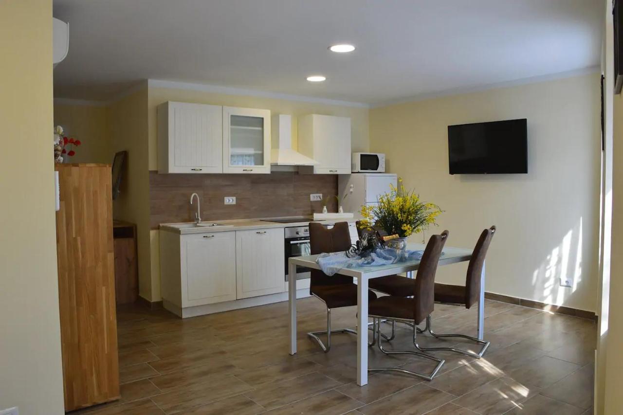 Old Town Apartment Popovic Vrsar Luaran gambar