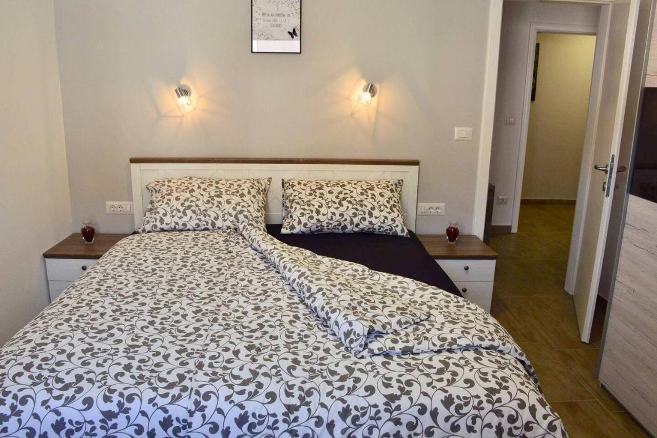 Old Town Apartment Popovic Vrsar Luaran gambar